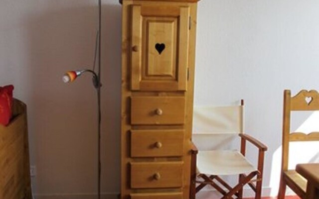 Apartment With one Bedroom in Saint-laurent-en-grandvaux, With Wonderf