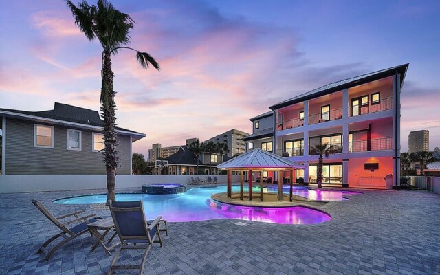 Neptune's Nest by Five Star Properties