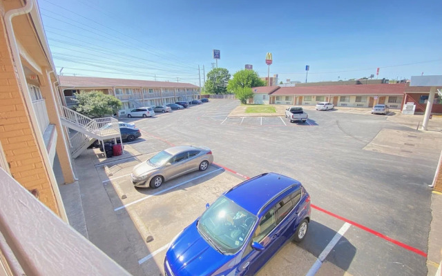 Great Western Inn & Suites - Saginaw