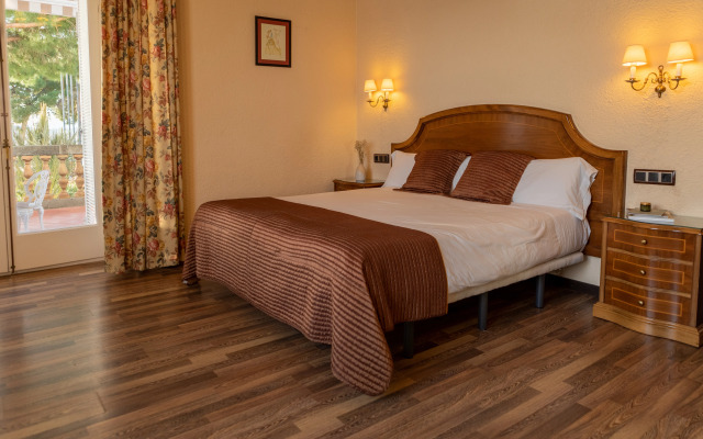 Hotel Roger de Flor Seleqtta