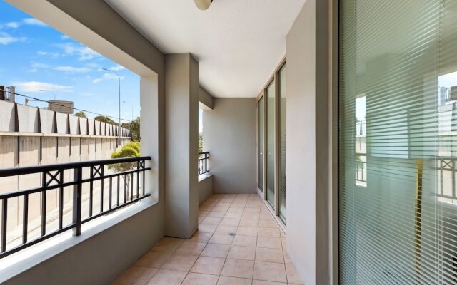 Woolloomooloo Modern Apartment 12 Brk