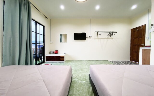 OYO HOME 90288 Masilau Valley Kundasang