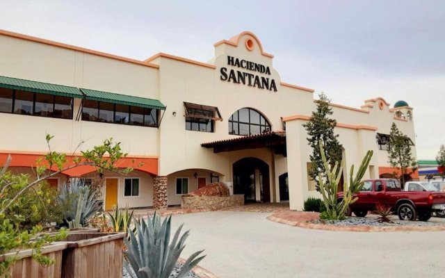 Hotel Hacienda Santana