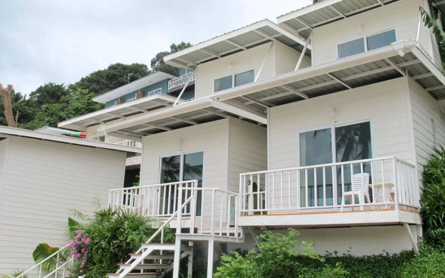 Phi Phi Uphill Cottage