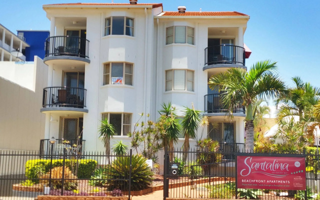 Santalina On Hervey Bay