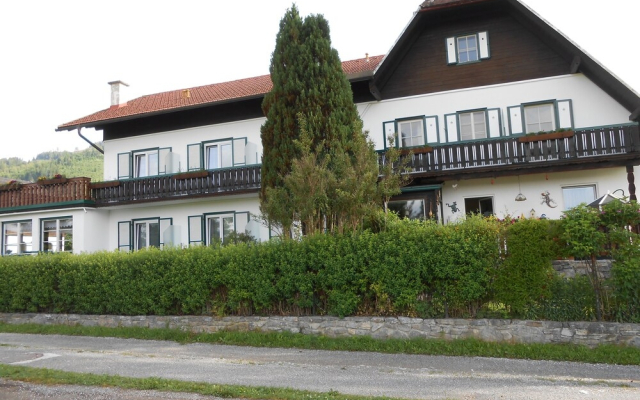 Pension Gierlinger