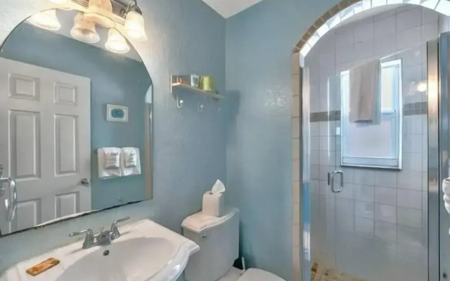 Blue Wave Suites