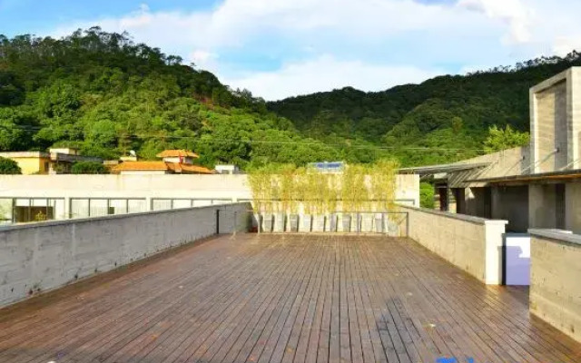Guangzhou Bi'an Yunshuijian Homestay (Zhengguo Old Street Branch)