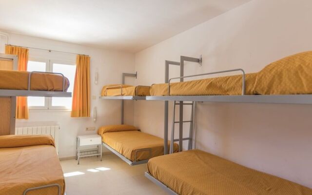 Albergue Inturjoven Sierra Nevada - Hostel