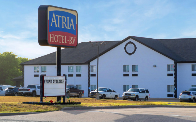 Atria Hotel and RV McGregor