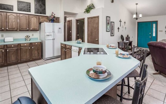 Amys Little Ponderosa - Three Bedroom Cabin