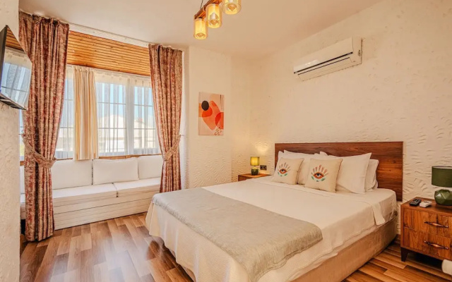 Bizim Ev Hotel
