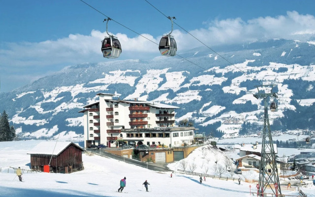 Spacious Apartment near Ski Area in FÃ¼genberg