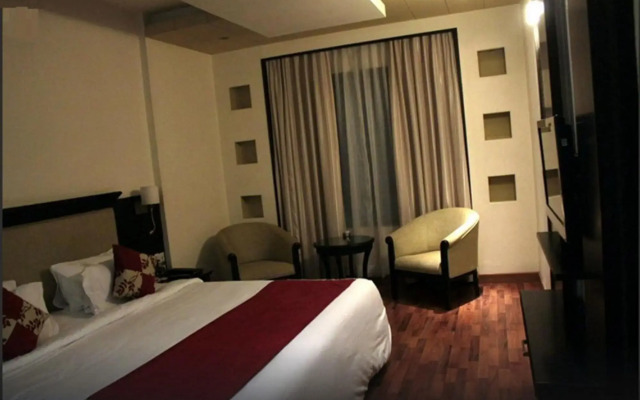 Royal Orchid Central