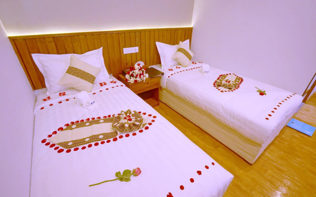Hotel Duo Swan