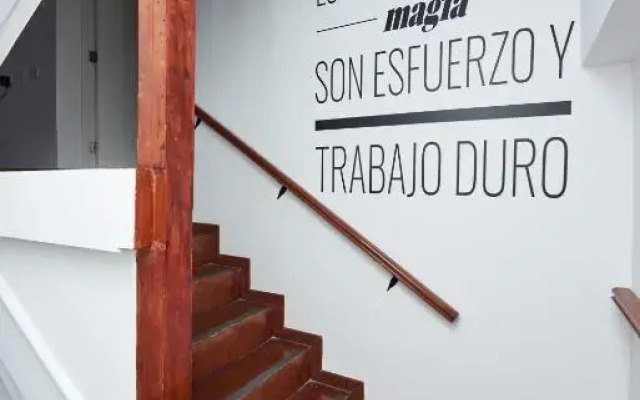 Pirwa Hostel Prada