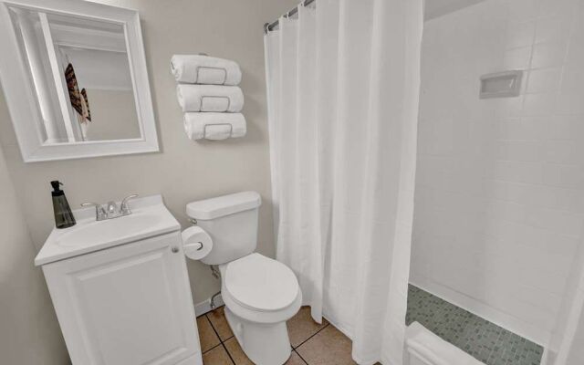 Sea Foam Suites