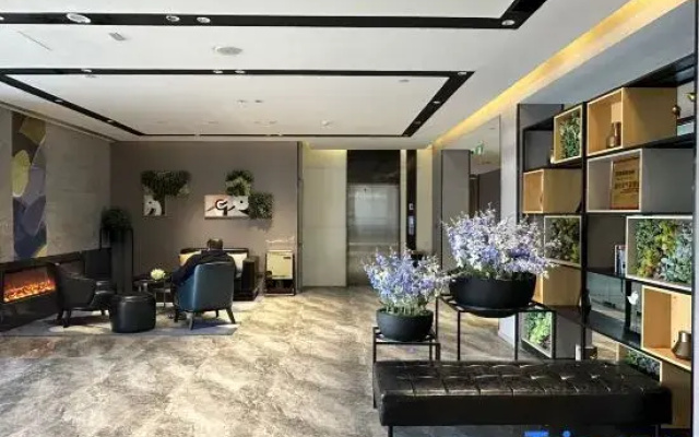 Homeinn · neo (Yantai Jerry Road South Railway Station)