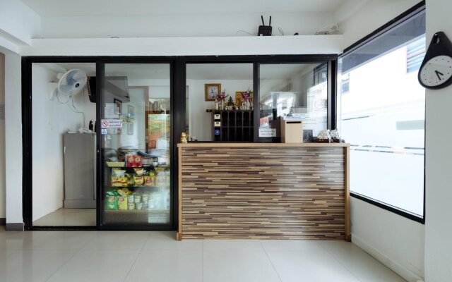 Nine Place - Sukhumwit Soi 40-Rama4 branch