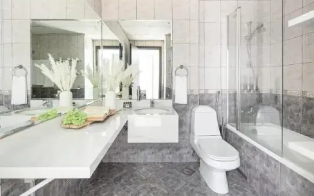 Frank Porter - Atlantic Tower