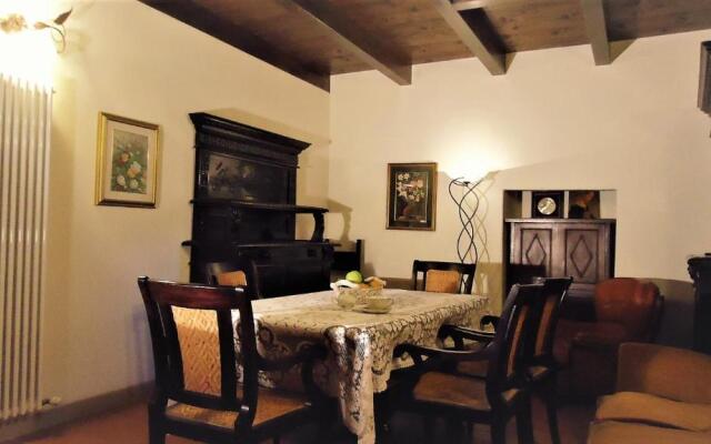 Antico Borgo dell'Anconella - grande appartamento rustico