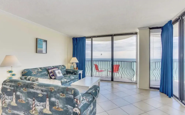 Palms Resort 1502