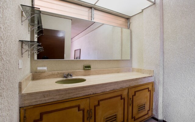 Suites Del Sol