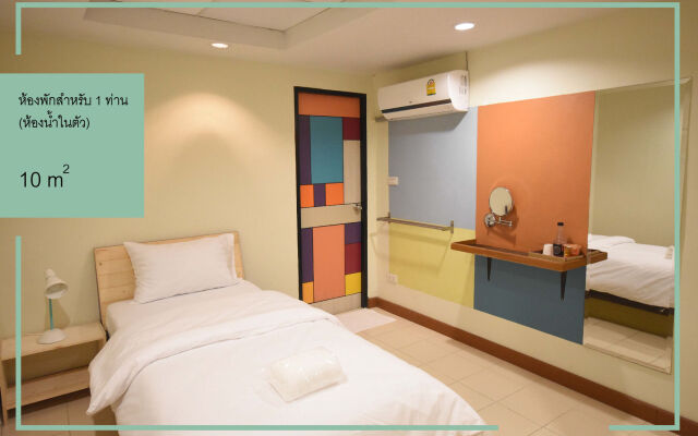 ROOM at PRACHACHUEN