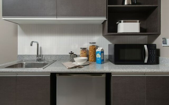 The Suites At Torre Lorenzo Malate