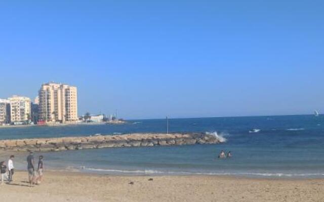 Apartment Only 250M From The Beach Los Locos