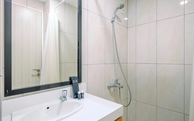 Simply Studio Room at Grand Kamala Lagoon Apartment