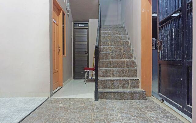 Hotel O Almeerah Homestay Syariah Near RS Hermina