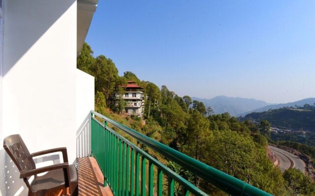 OYO 12826 Hotel Himgiri