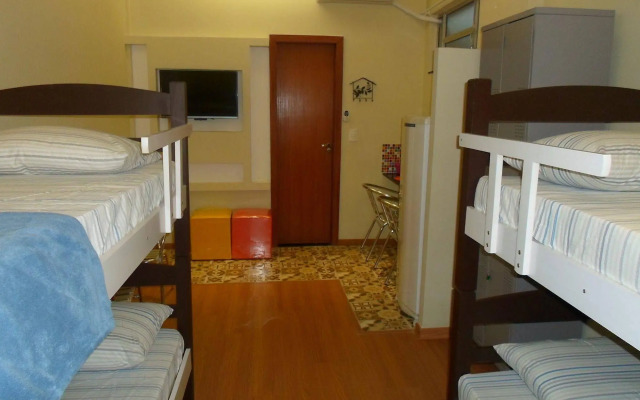 Girafa's Hostel