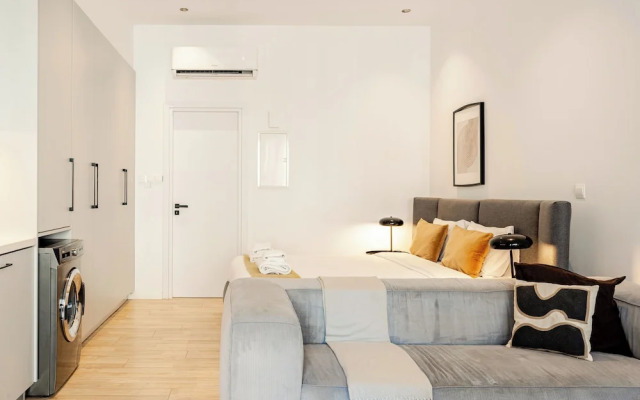 Yamas Urban Living Olympia Suites