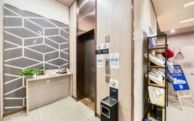 Yunzhu Hotel (Shandong Aviation College)