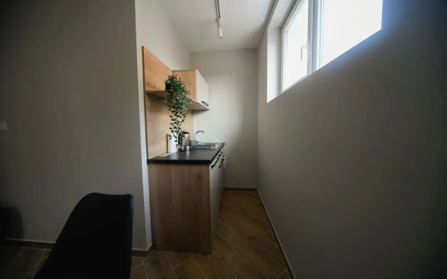 Manoir Apartments