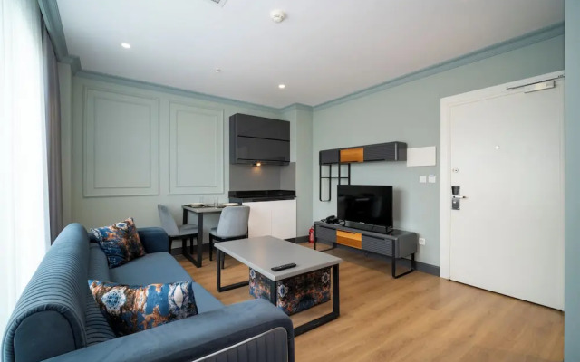 Rusel Park Residence