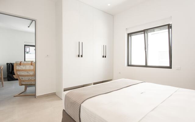 Cozy Corner Luxury Apartments
