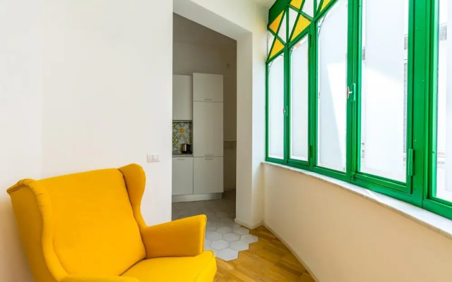 Nova Stylish House in Center