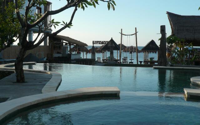 Classic Beach Villas