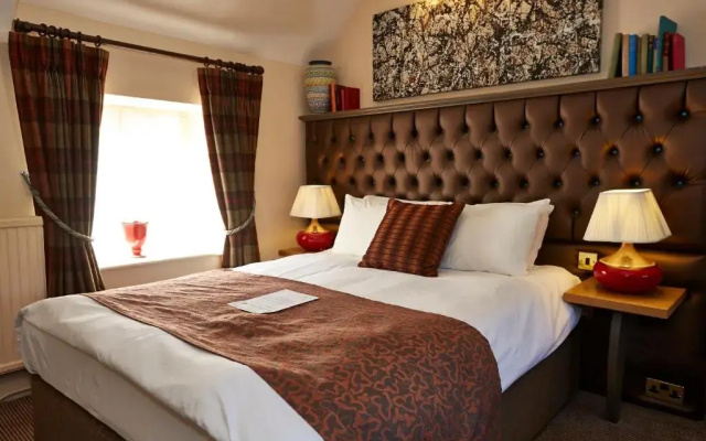 Cross Hands Hotel Old Sodbury by Greene King Inns