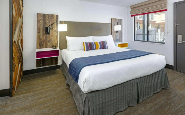 Hotel Becket, BW Signature Collection