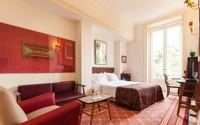 The Independente Suites & Terrace