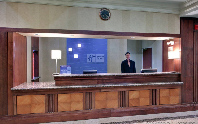 Holiday Inn Express & Suites Milton by IHG