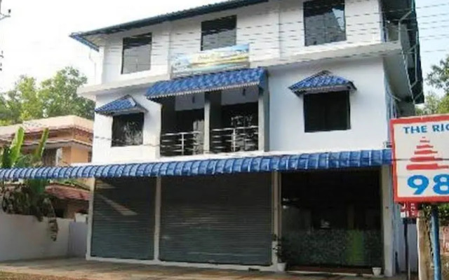 OYO 9417 Seaside Residency