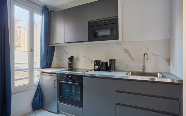 Grand Studio Porte Maillot/arc de Triomphe