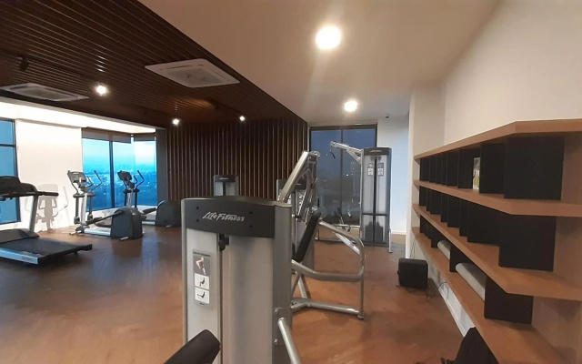 Aldridge Residence Tropical Suite - EMIRA – Sports – Shah Alam