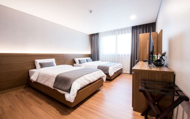 Silla Boutique Hotel Premium