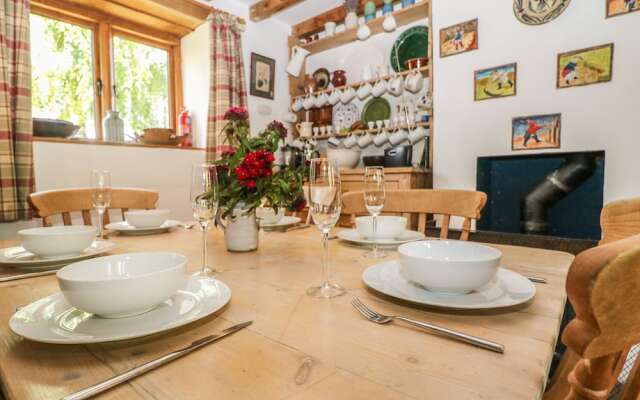 Llangain Farmhouse, Hay on Wye